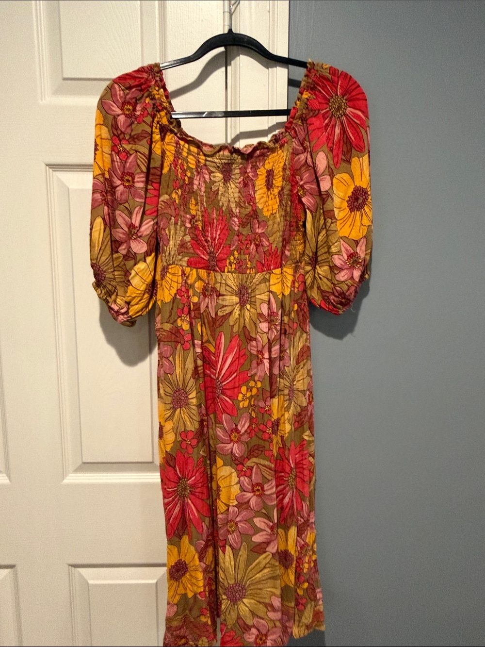Angie Floral Puff-Sleeve Midi Dress